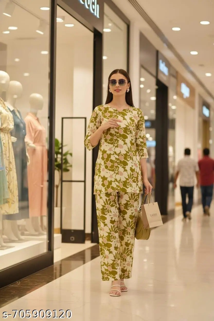 Elegant Floral Maxi Cordset for Women