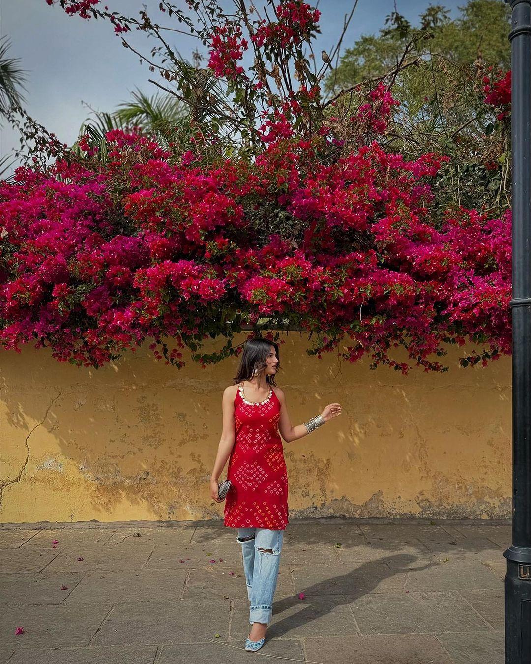 Elegant Floral Maxi Kurti for Women